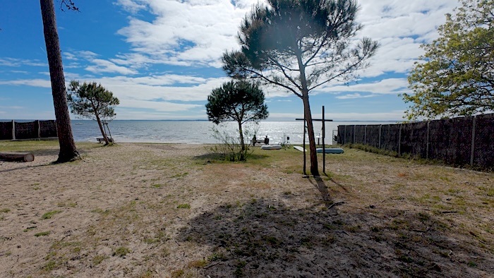Plage des cabines à Taussat